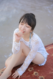 漂亮的保姆电影中文版